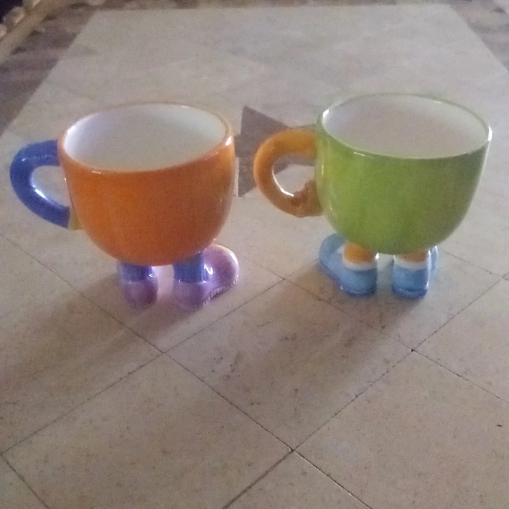 (SOLD )Coffee / Hot CoCo Cups - Picture 2 of 6